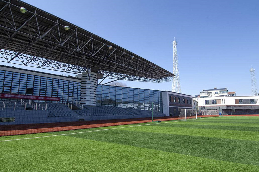 陇南体育场看台网架工程